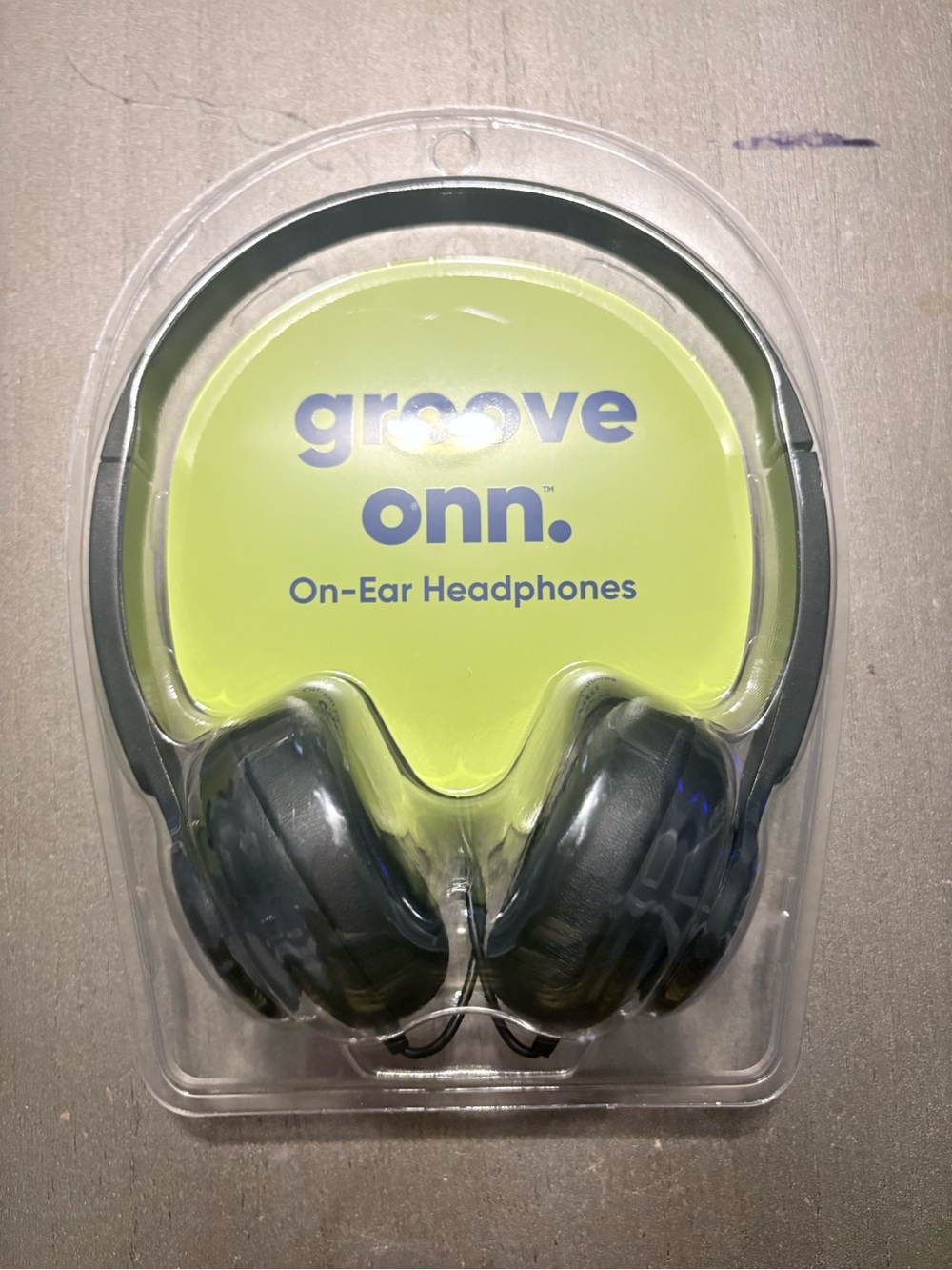 On Running Onn. Groove On-Ear Headphones - Black